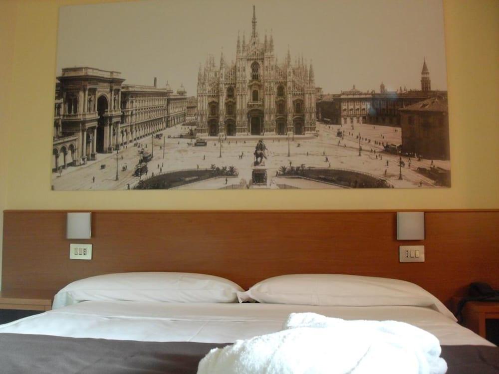 B&B ホテル ミラノ ポルテッロ エクステリア 写真
